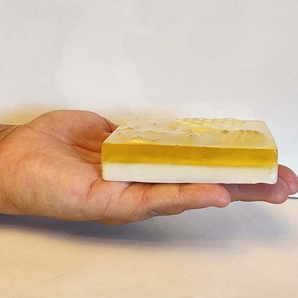 Oats & Honey Homemade Soap - Picture 3 of 4